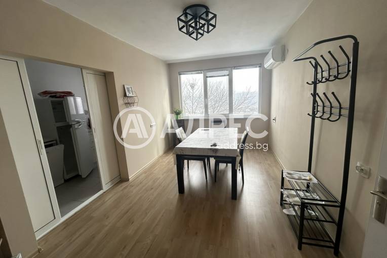 Многостаен апартамент, Велико Търново, Център, 683648, Снимка 2