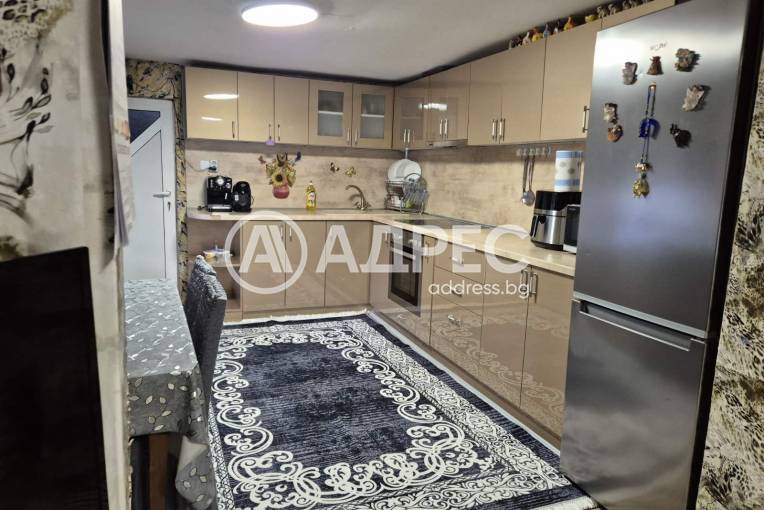 Къща/Вила, Девня, Девня, 689648, Снимка 7