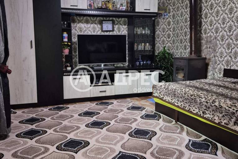 Къща/Вила, Девня, Девня, 689648, Снимка 9