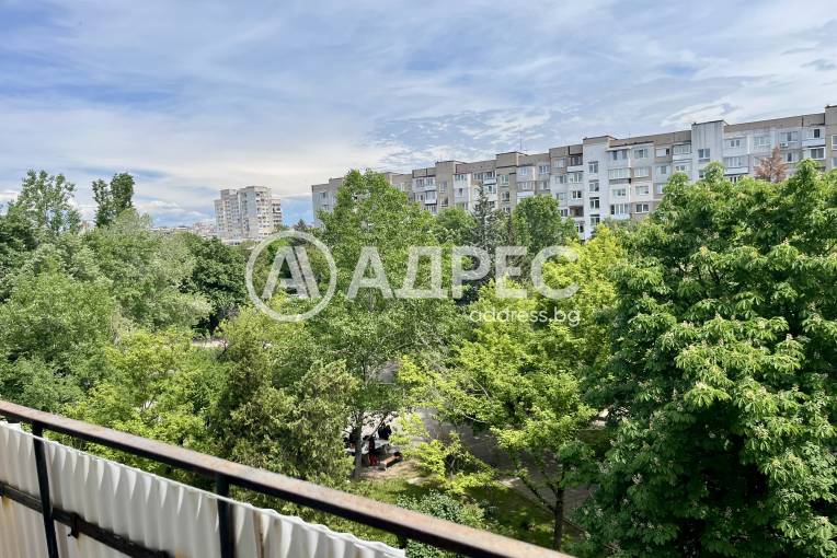 Тристаен апартамент, София, Мусагеница, 696648, Снимка 1