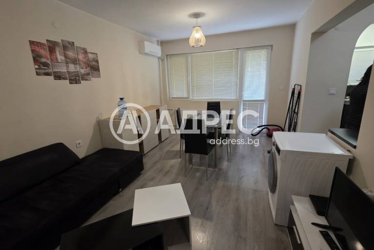 Тристаен апартамент, Плевен, ВМИ, 670649, Снимка 1