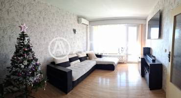 Тристаен апартамент, Севлиево, Митко Палаузов, 676649, Снимка 1