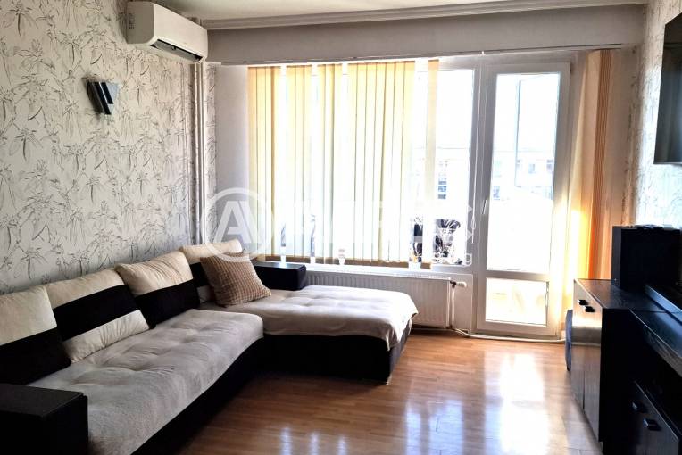 Тристаен апартамент, Севлиево, Митко Палаузов, 676649, Снимка 2