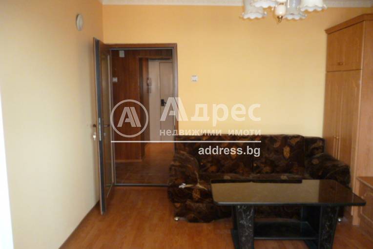 Тристаен апартамент, Добрич, Център, 143650, Снимка 3