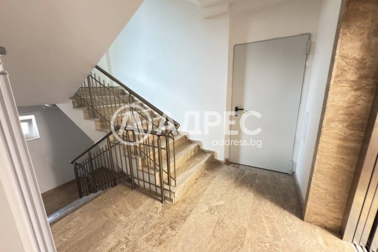 Тристаен апартамент, София, Суха река, 669650, Снимка 14