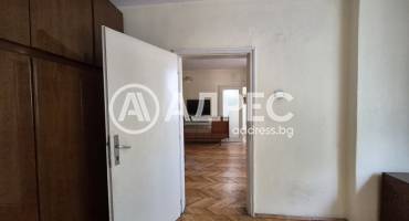 Тристаен апартамент, Стара Загора, Широк център, 699650, Снимка 2