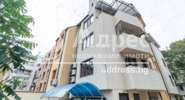 Многостаен апартамент, Варна, Икономически университет, 556651, Снимка 14