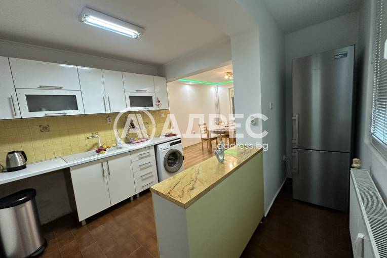 Тристаен апартамент, Плевен, Идеален център, 667651, Снимка 3