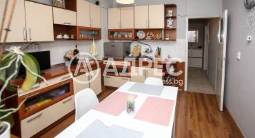 Тристаен апартамент, София, Света троица, 670651, Снимка 3