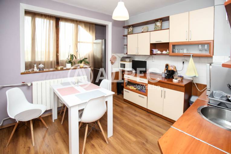 Тристаен апартамент, София, Света троица, 670651, Снимка 10