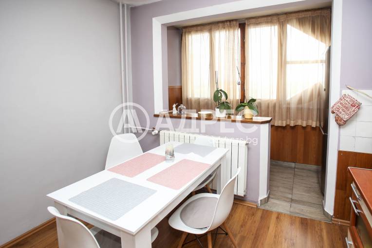 Тристаен апартамент, София, Света троица, 670651, Снимка 12