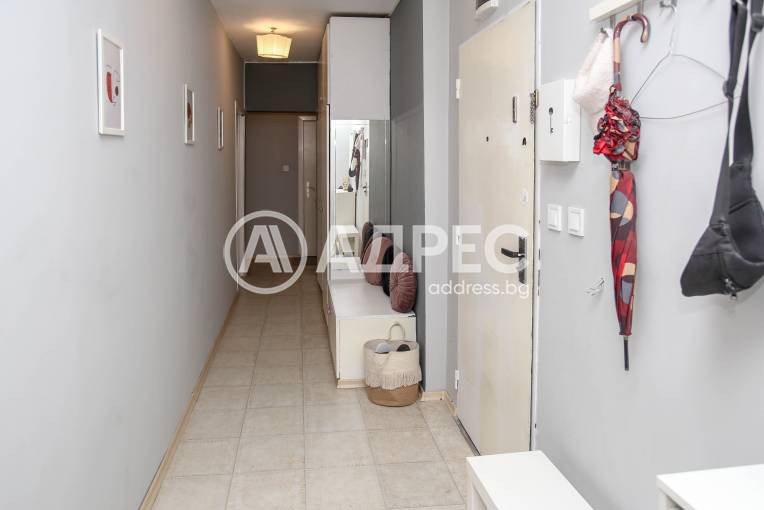 Тристаен апартамент, София, Света троица, 670651, Снимка 14