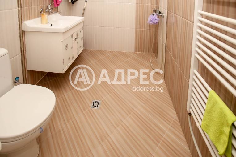 Тристаен апартамент, София, Света троица, 670651, Снимка 18