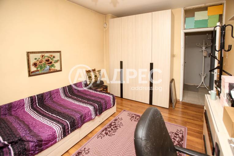 Тристаен апартамент, София, Света троица, 670651, Снимка 21