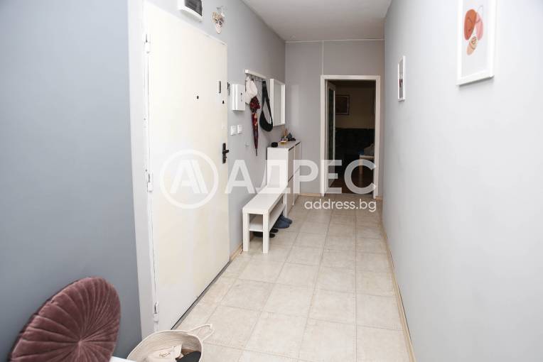 Тристаен апартамент, София, Света троица, 670651, Снимка 8