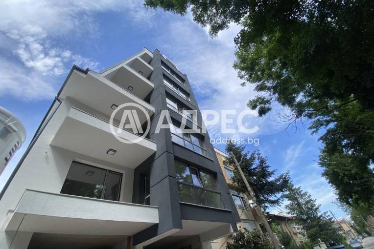 Тристаен апартамент, Хасково, Център, 655652, Снимка 1