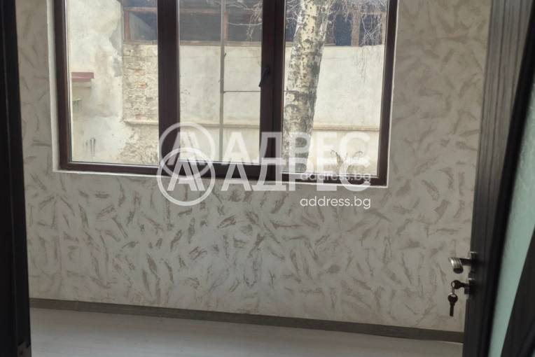 Двустаен апартамент, Карлово, 681653, Снимка 2