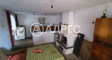 Къща/Вила, Побит камък, 702653, Снимка 3