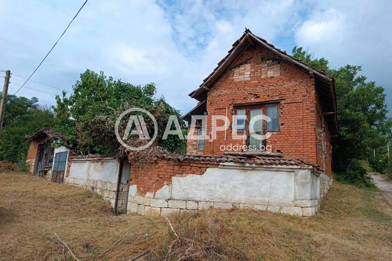 Къща/Вила, Побит камък, 702653, Снимка 1