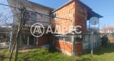 Къща/Вила, Джинот, 686654, Снимка 1