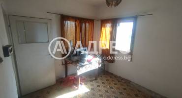 Къща/Вила, Джинот, 686654, Снимка 2