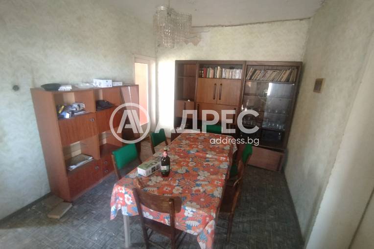 Къща/Вила, Джинот, 686654, Снимка 4