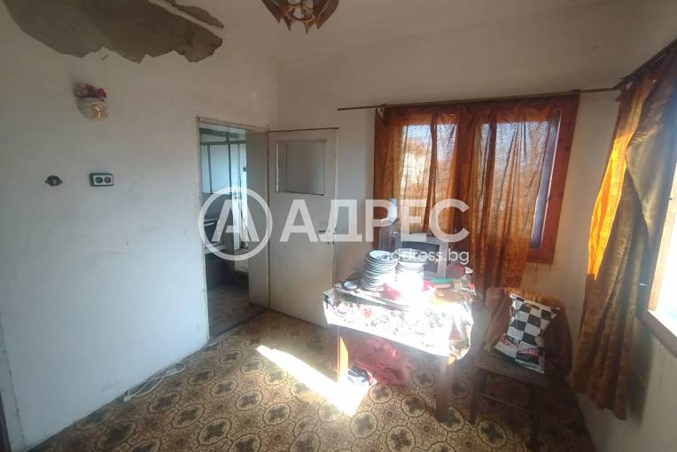 Къща/Вила, Джинот, 686654, Снимка 7