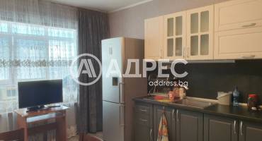 Тристаен апартамент, Варна, Левски, 690654, Снимка 1