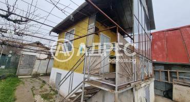 Къща/Вила, Ямбол, Промишлена зона, 686656, Снимка 2