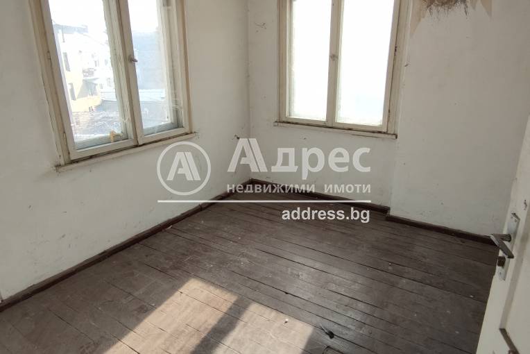 Етаж от къща, Велико Търново, Център, 608657, Снимка 4