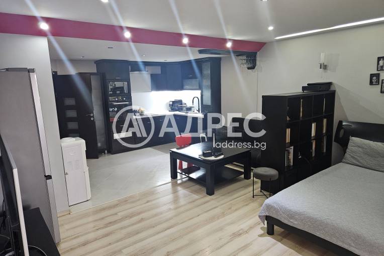 Многостаен апартамент, Видин, Васил Левски, 665657, Снимка 1