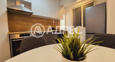 Двустаен апартамент, Варна, Спортна зала, 667657, Снимка 1