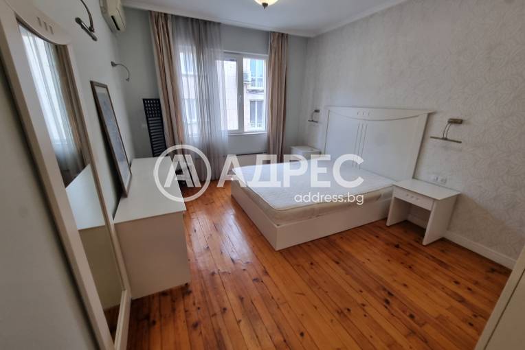 Тристаен апартамент, София, Център, 676657, Снимка 10