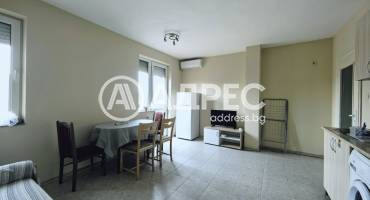 Едностаен апартамент, Русе, Ялта, 686657, Снимка 2