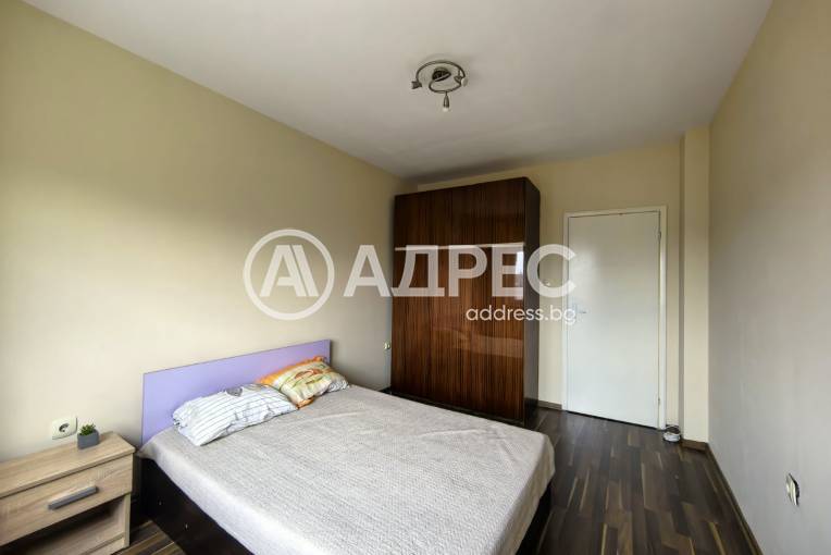 Едностаен апартамент, Русе, Ялта, 686657, Снимка 5