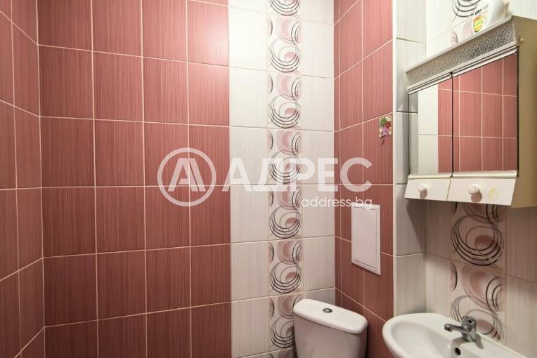 Едностаен апартамент, Русе, Ялта, 686657, Снимка 7