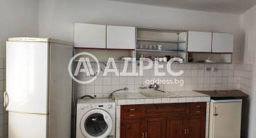 Многостаен апартамент, Благоевград, Широк център, 693658, Снимка 2