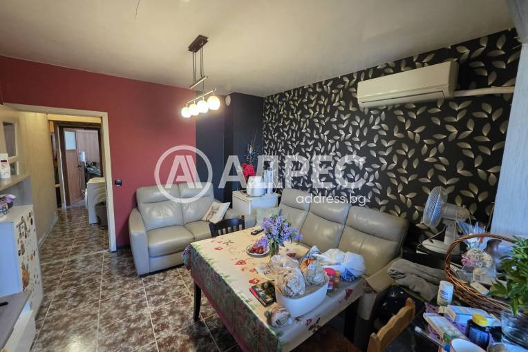 Двустаен апартамент, Ямбол, Георги Бенковски, 694659, Снимка 3