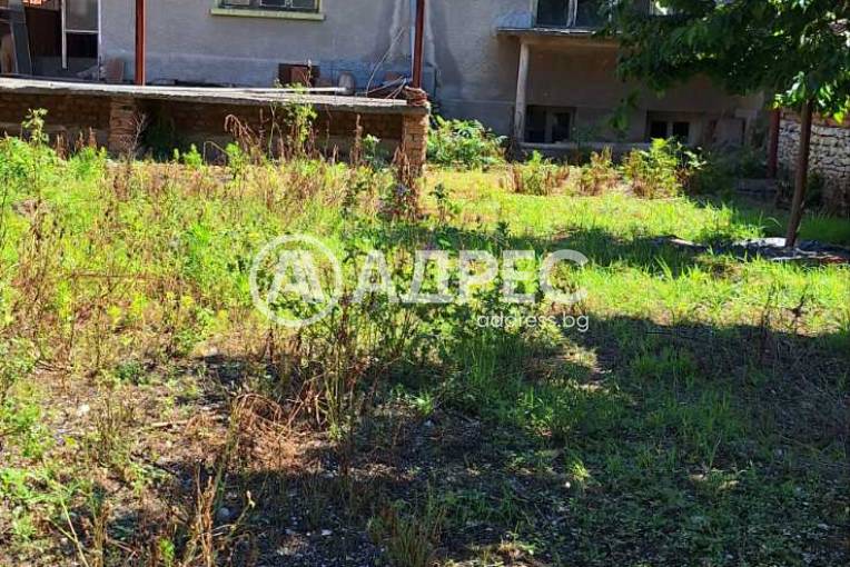 Къща/Вила, Беглеж, 682660, Снимка 1