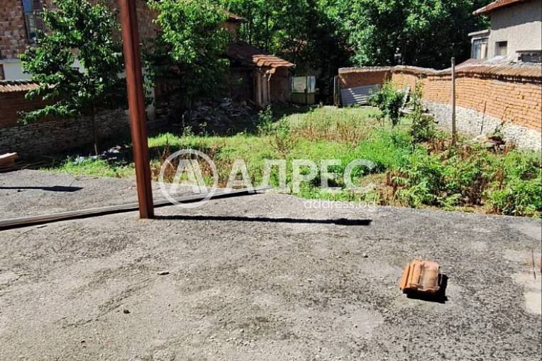 Къща/Вила, Беглеж, 682660, Снимка 3