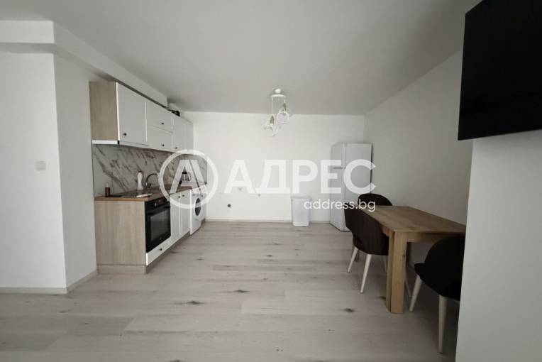 Двустаен апартамент, Шумен, Томбул джамия, 684660, Снимка 2