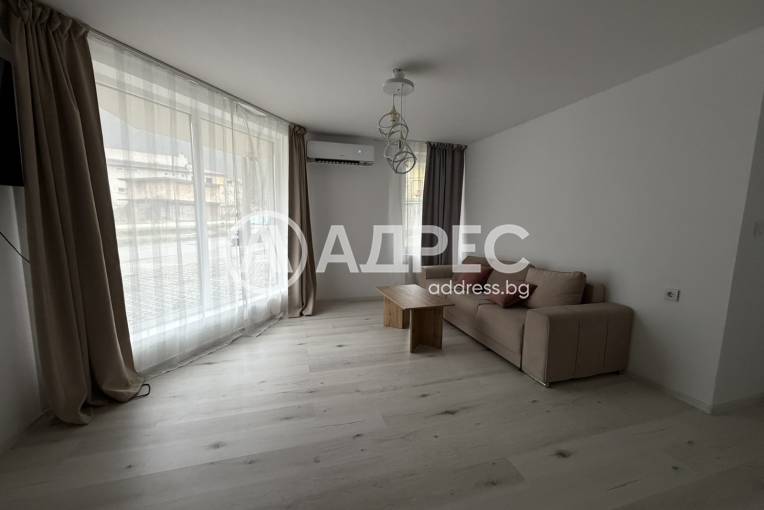 Двустаен апартамент, Шумен, Томбул джамия, 684660, Снимка 3