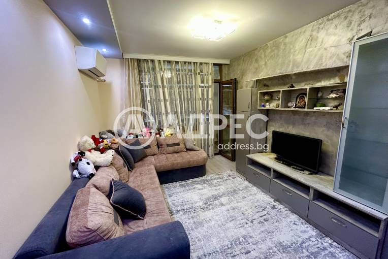 Двустаен апартамент, Враца, Металург, 689660, Снимка 1