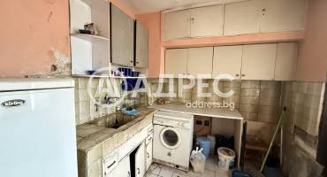 Двустаен апартамент, Плевен, Идеален център, 700660, Снимка 2