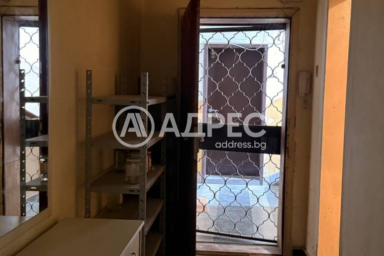Двустаен апартамент, Плевен, Идеален център, 700660, Снимка 7