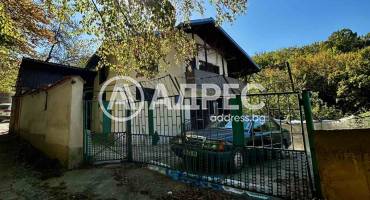 Къща/Вила, Троян, Христо Цонковци, 666661, Снимка 1