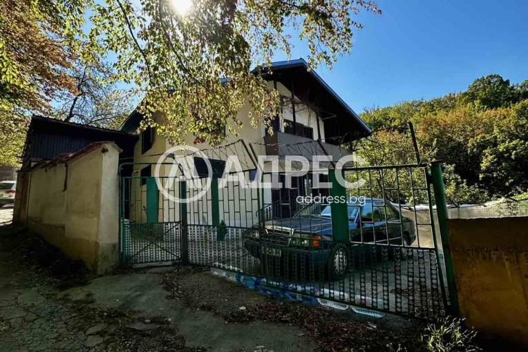 Къща/Вила, Троян, Христо Цонковци, 666661, Снимка 1