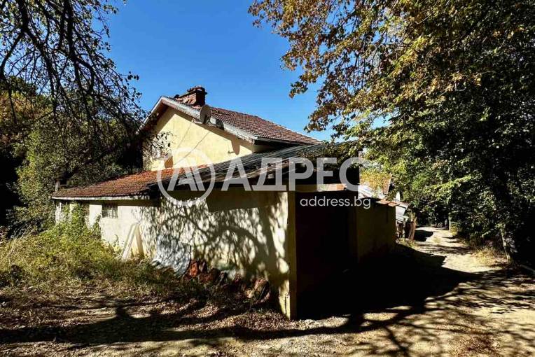 Къща/Вила, Троян, Христо Цонковци, 666661, Снимка 2