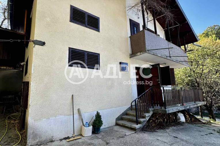 Къща/Вила, Троян, Христо Цонковци, 666661, Снимка 4