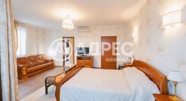 Тристаен апартамент, Варна, к.к. Св.Св. Константин и Елена, 682661, Снимка 11